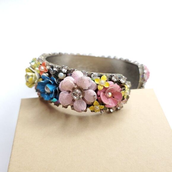 3D Floral Bangle Cuff Bracelet Rhinestones Cottagecore Flower Blue Pink Yellow - Picture 5 of 13